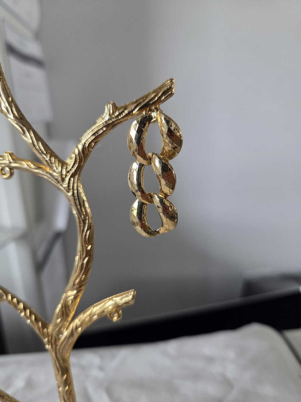 Gold-Tone Triple Link Drop Earrings - Unbranded